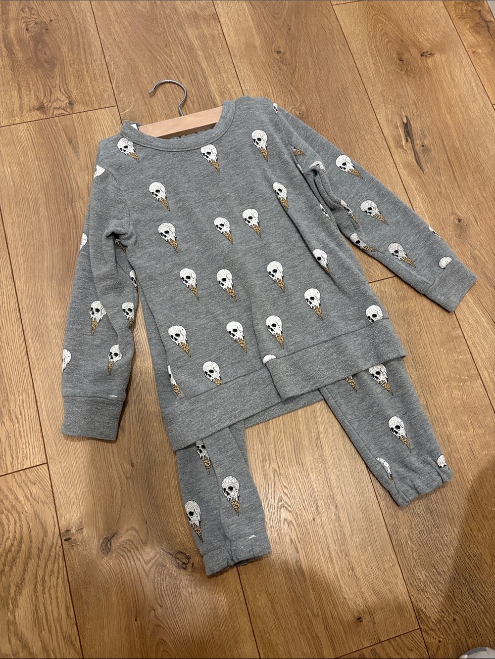 Chaser Kids Grey Skull Ice Cream